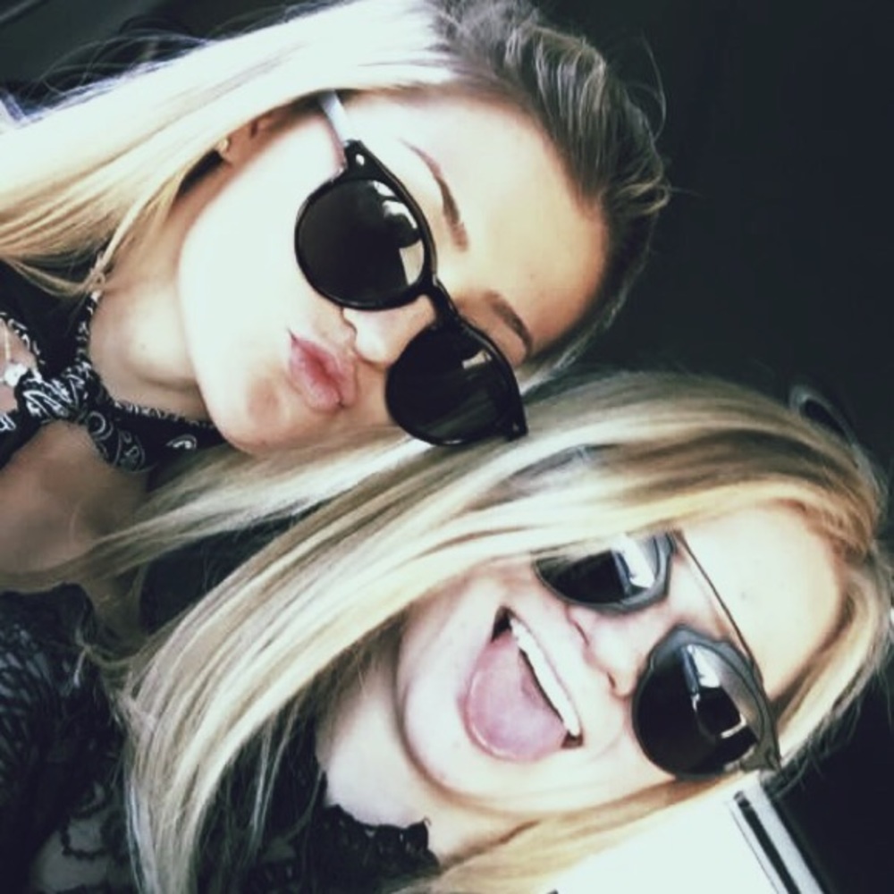 Meet your Posher, Jenn